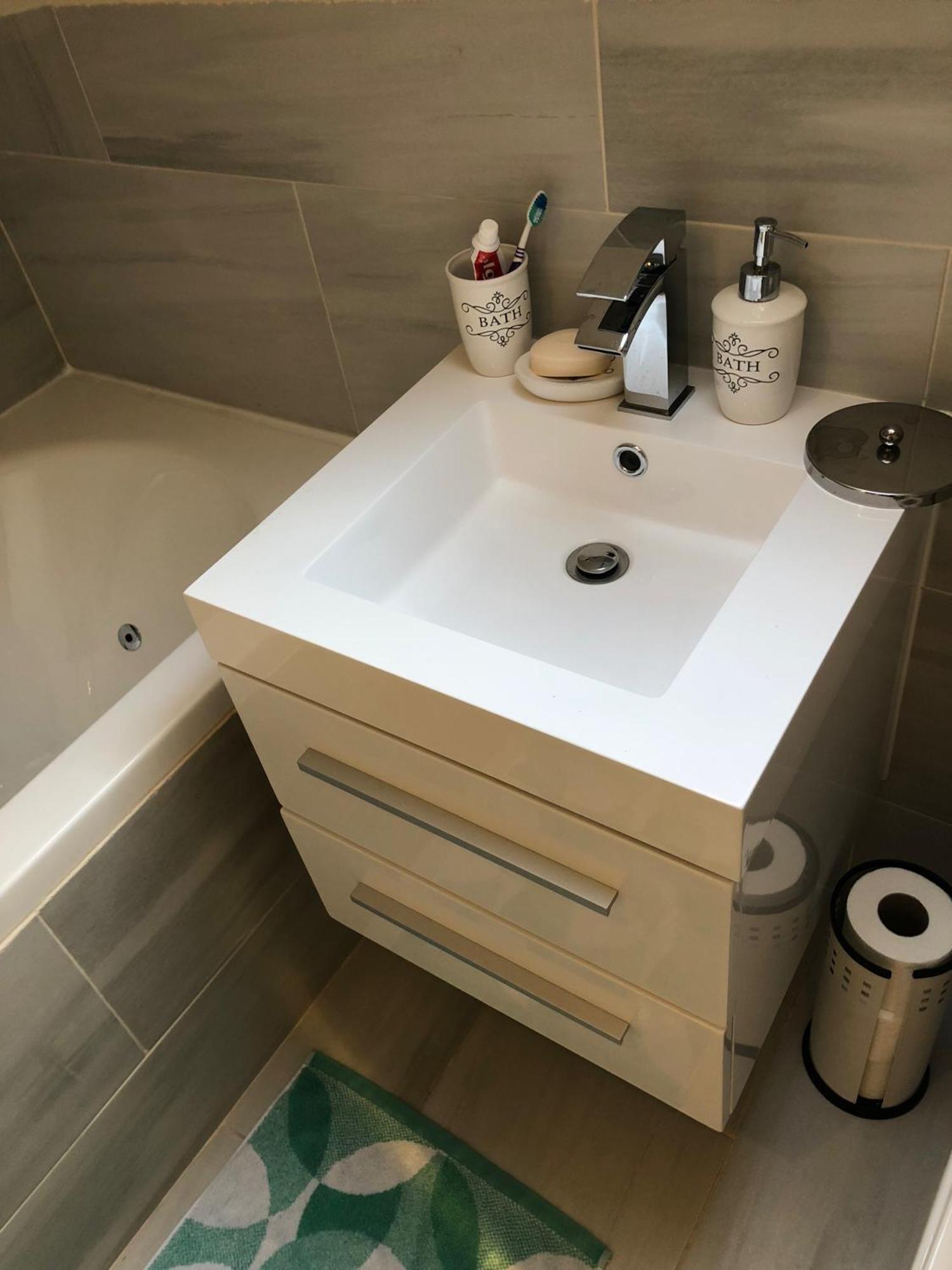 2-bed Sleeps 4 10 Mins To Centre